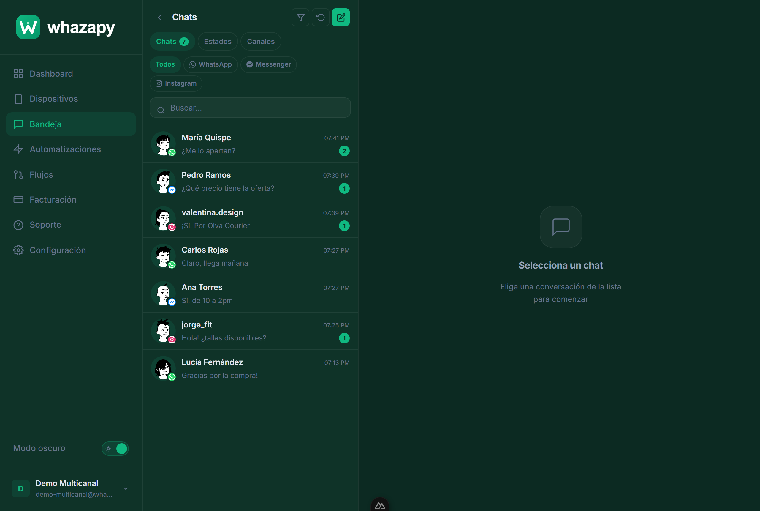 Bandeja unificada con chats de WhatsApp, Messenger e Instagram